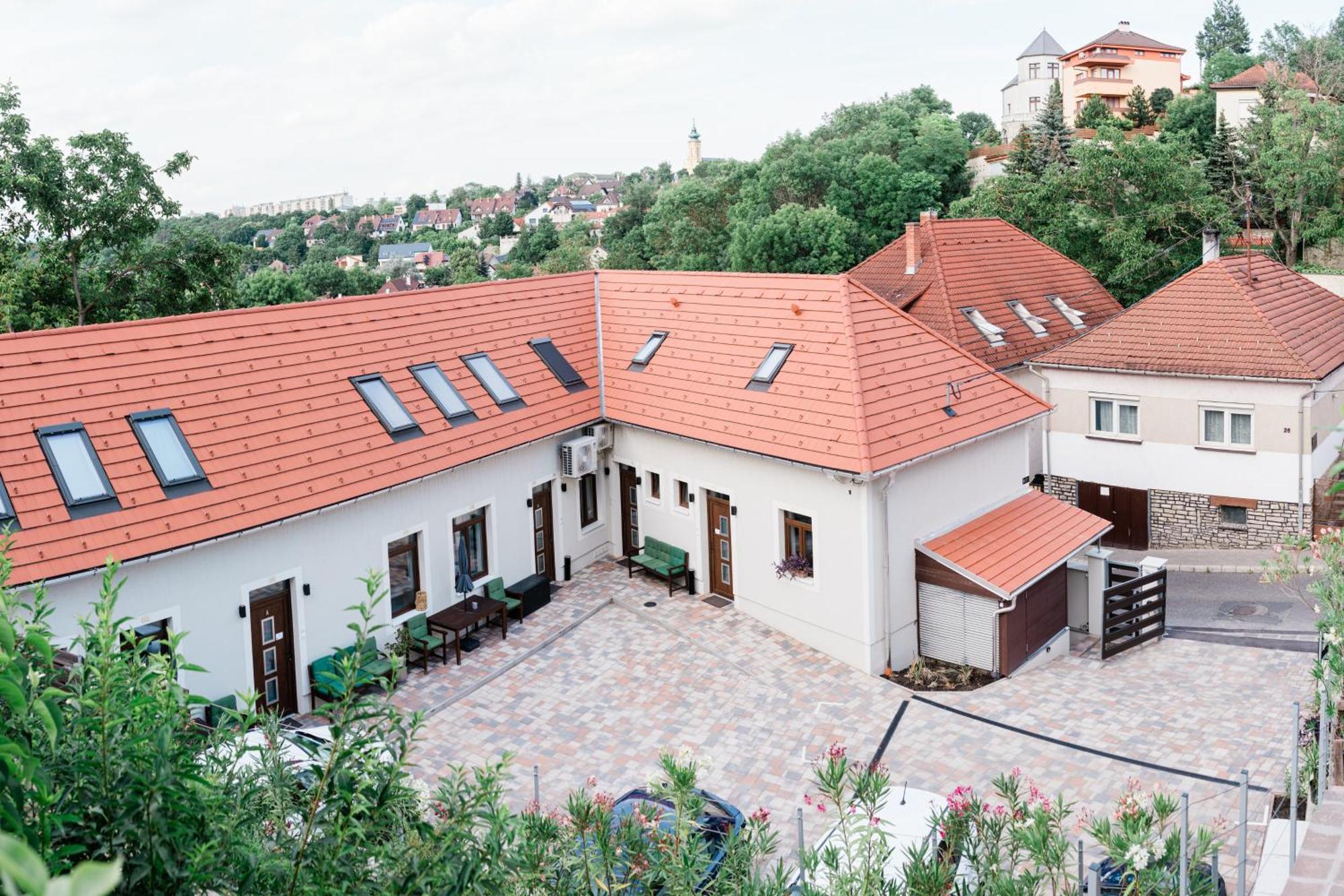 Veszprém Monbuhim Comfort מראה חיצוני תמונה