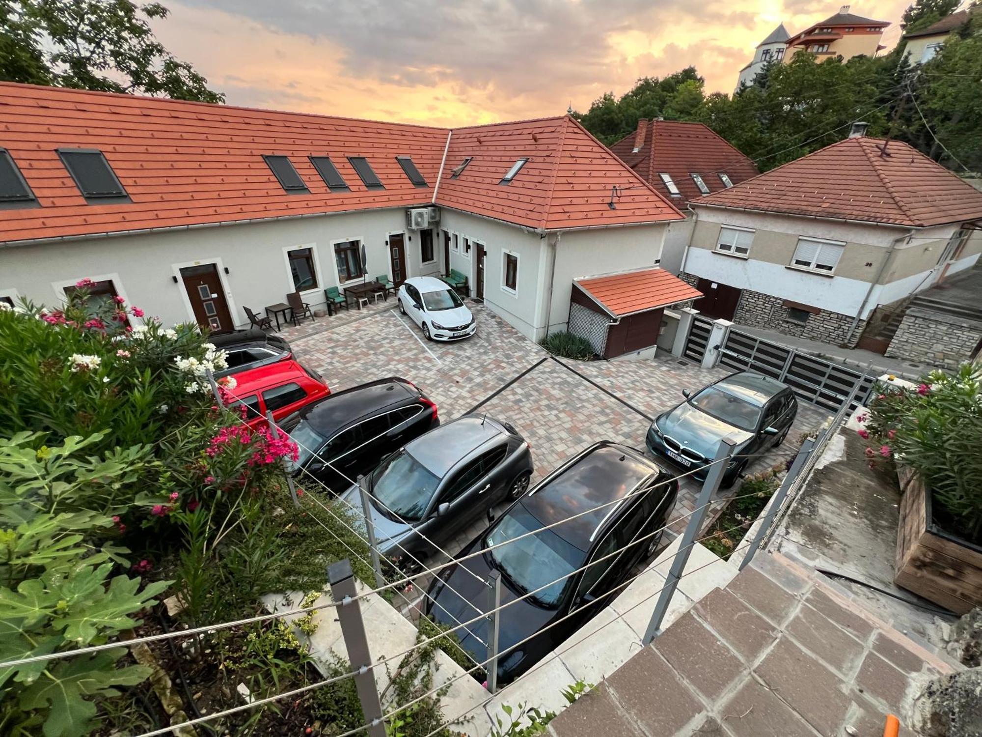 Veszprém Monbuhim Comfort מראה חיצוני תמונה